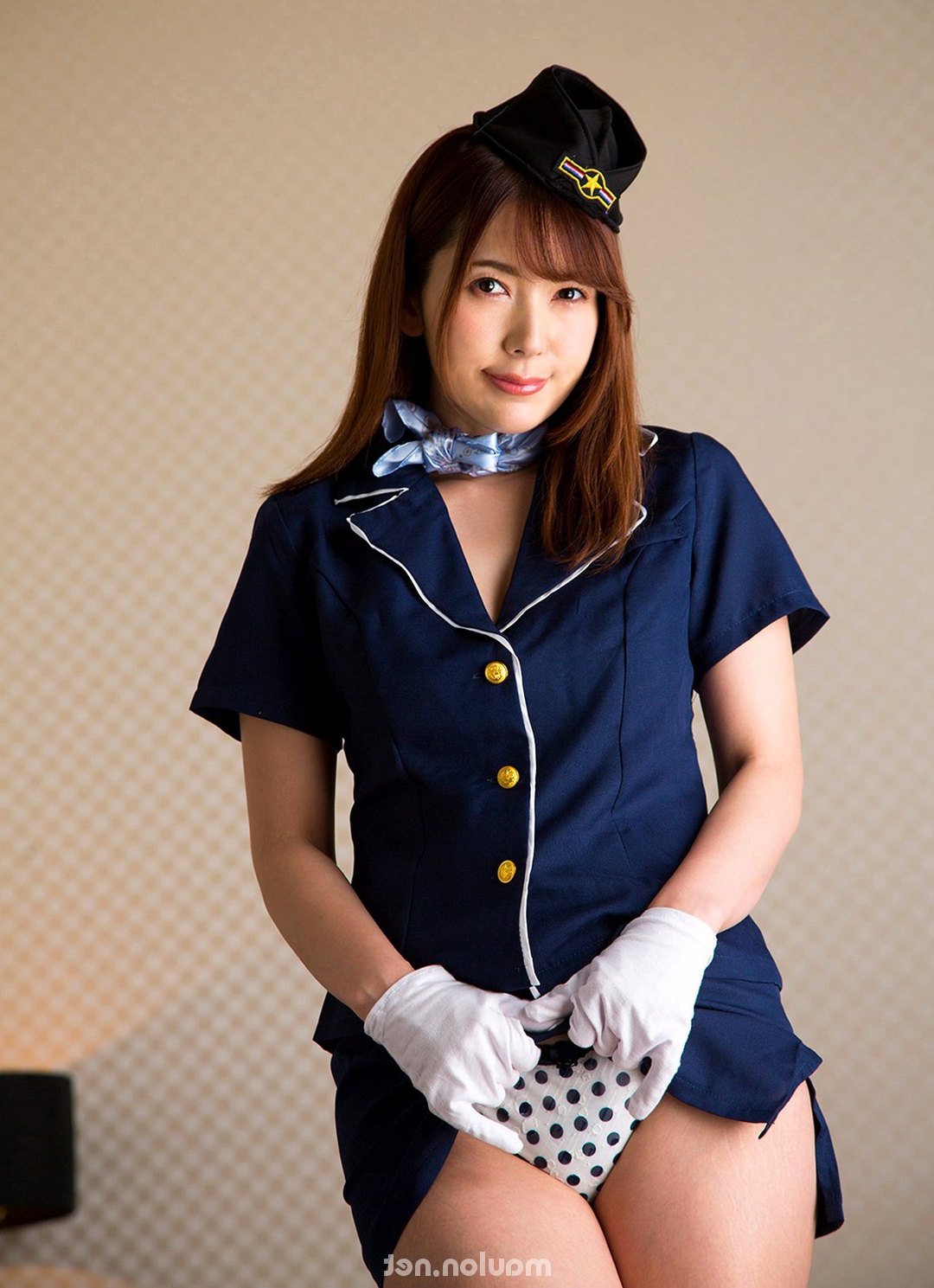 Nữ tiếp viên hàng không Yui Hatano (24 Pic) | MauLon.Xyz